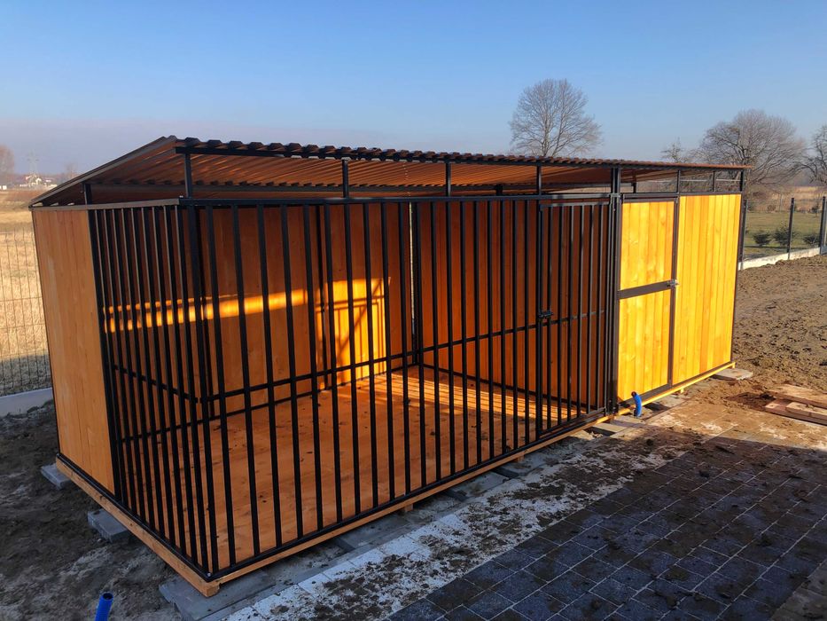 Kojec dla psa, box, producent