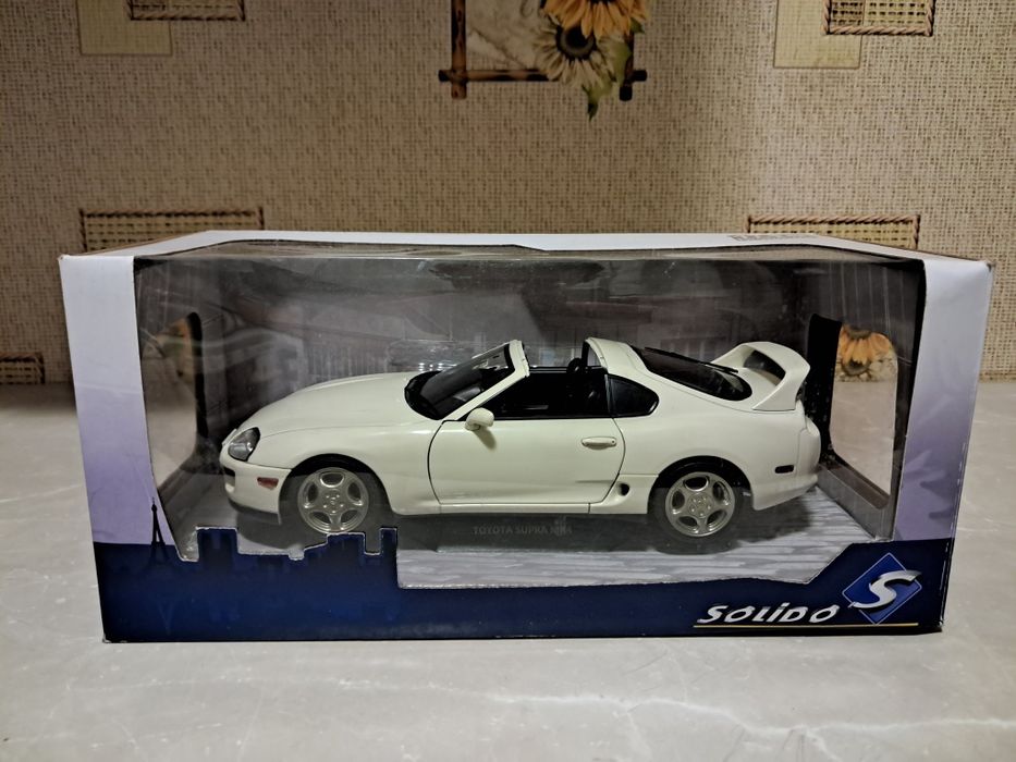 Масштабная модель 1/18 Toyota Supra MK4 A80 модель