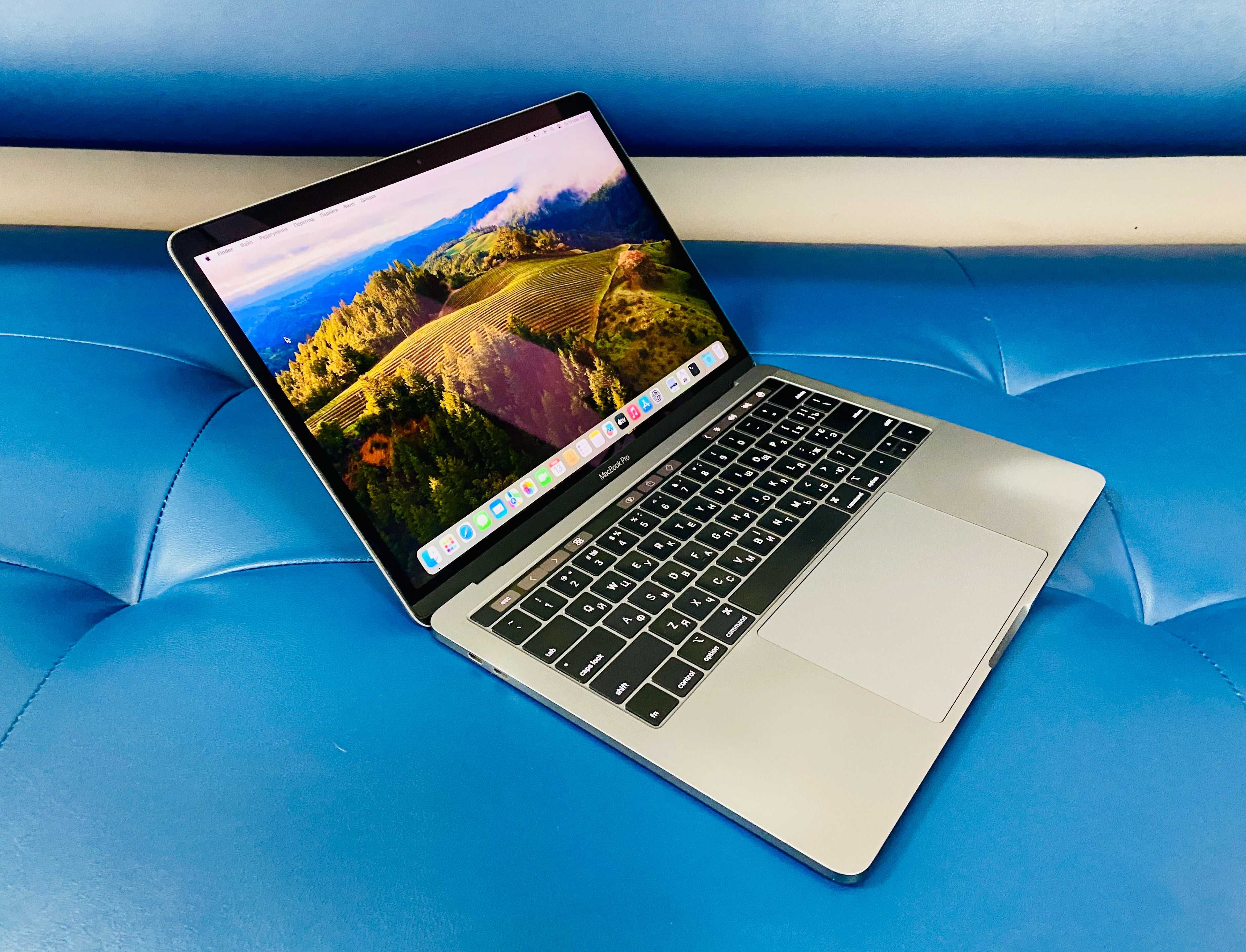 Ноутбук MacBook Pro 13 2019 A1989 Touch Bar / Core i5 / 8GB / 256GB