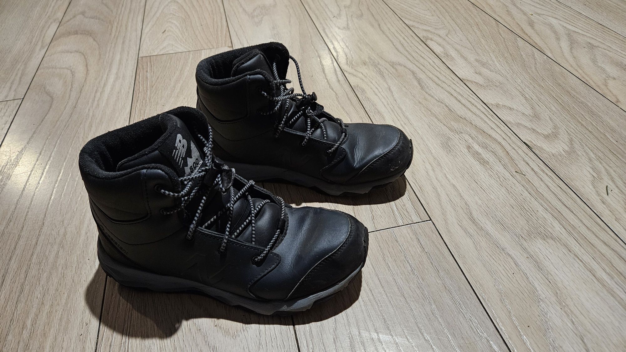Buty dla chłopca zimowe New Balance r. 37.5