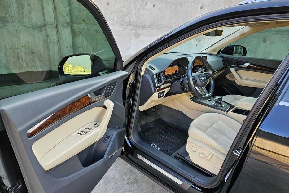 Продам Audi Q5 PREMIUM PLUS 2018 года