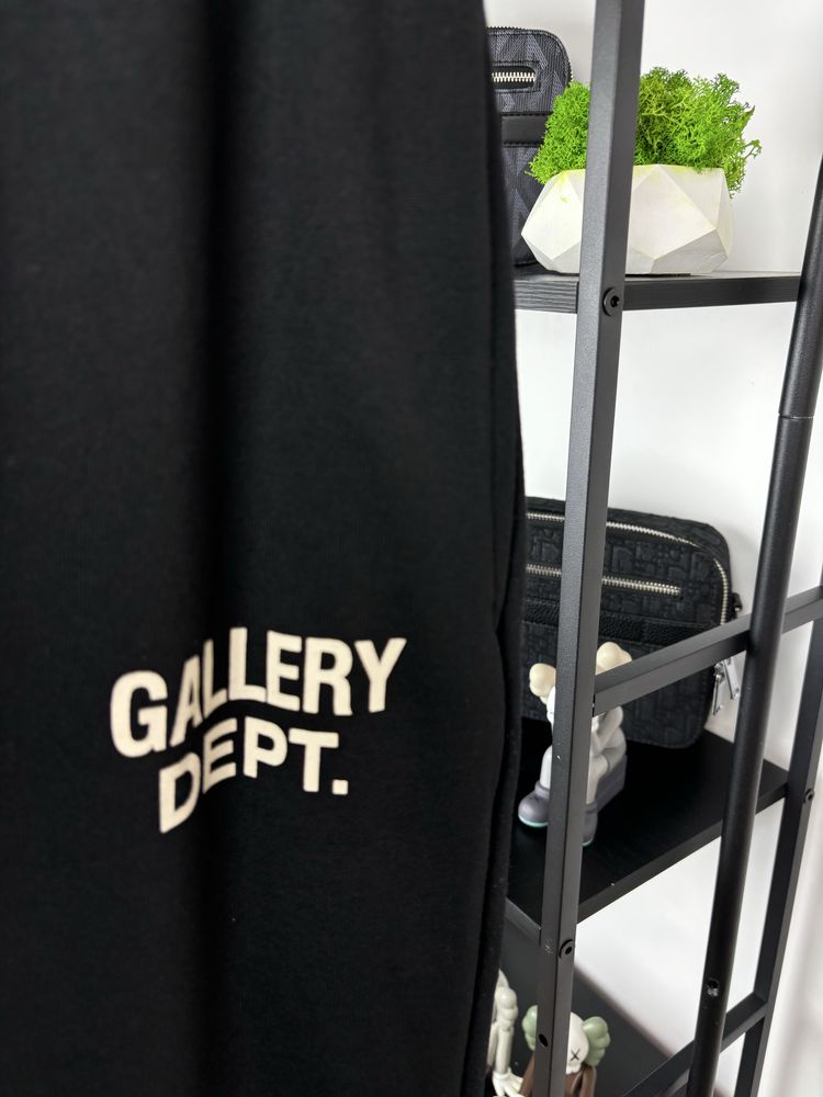 Спортивні штани Gallery Dept/ Corteiz/ Denim Tears/ Baggy