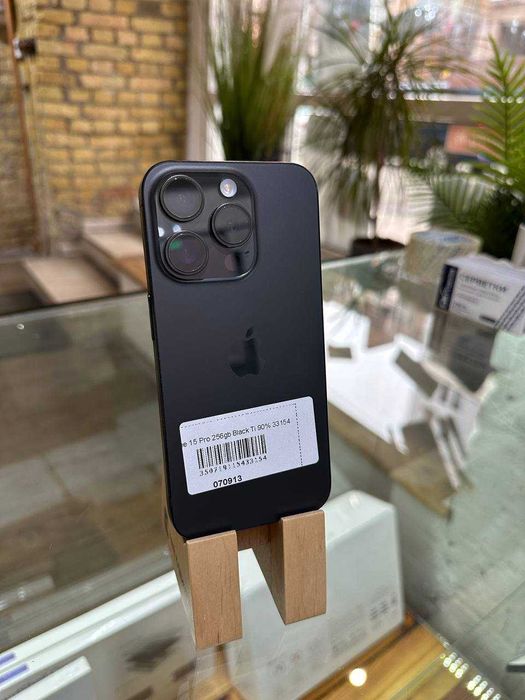 Apple iPhone 15 Pro Neverlock 256GB Black Titanium Магазин | Гарантія