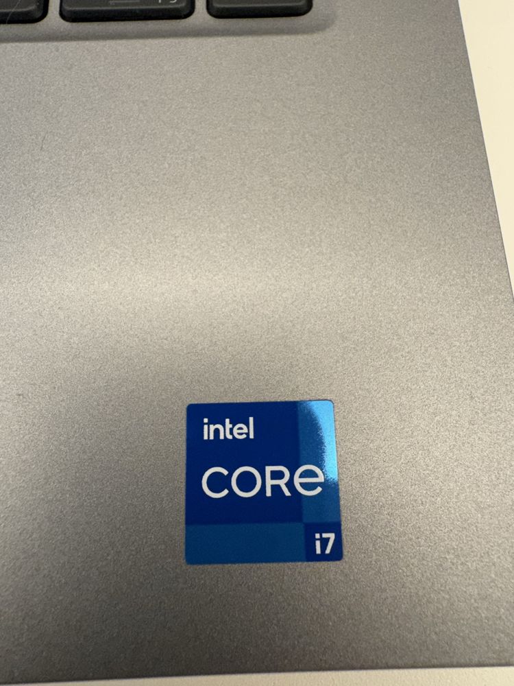 Dell Latitude 5440 i7 13th gen - COM GARANTIA