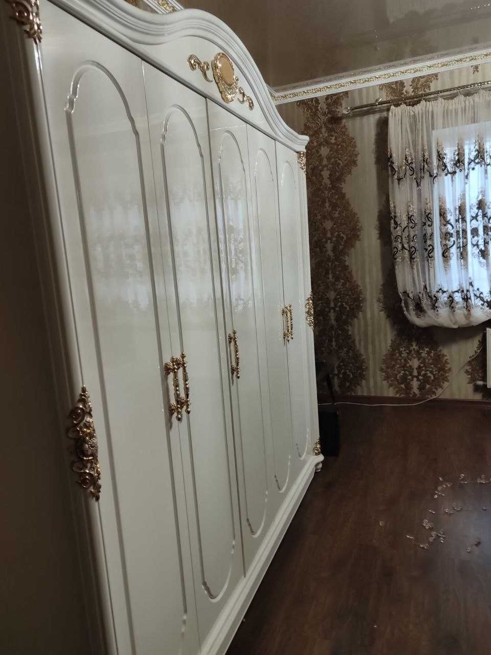 Продам дом Б. Даниловка Киевский р-н, м. Героев Труда