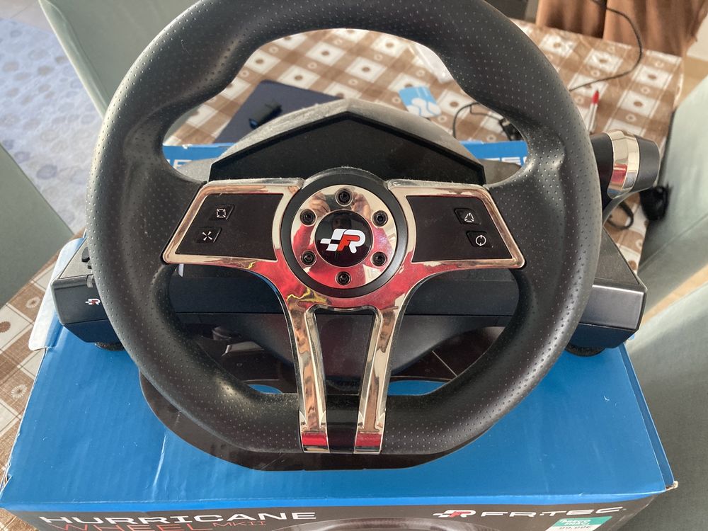 Volante pedais Ps4