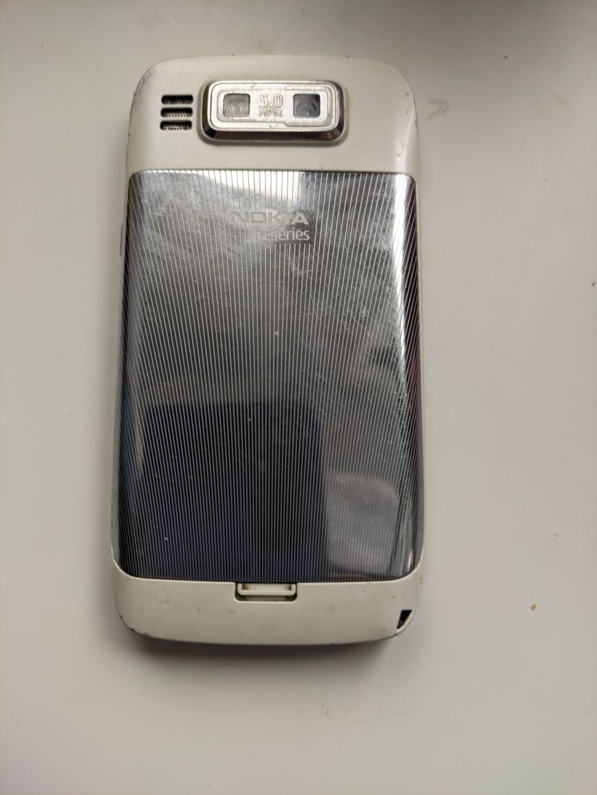 Nokia E72 White vintage+ sd 16gb