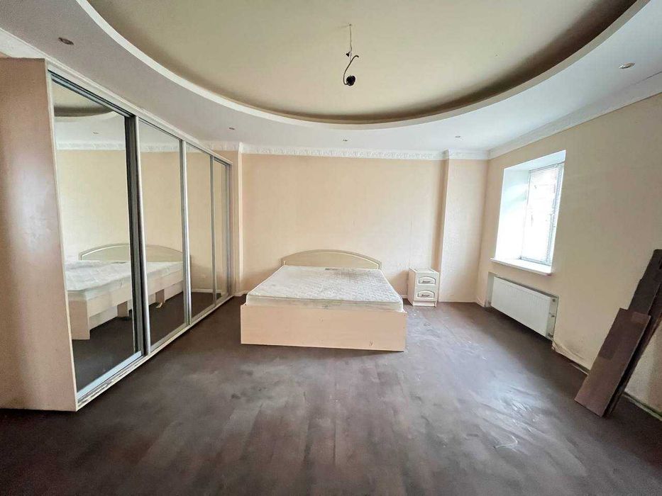 Продам хороший качественный дом с магазином