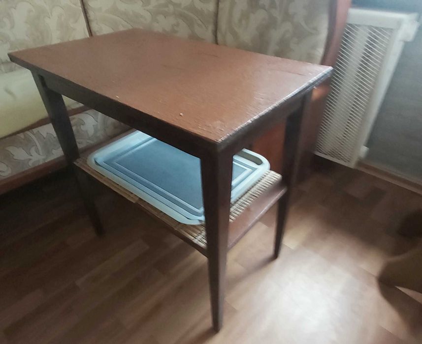 СтоликиНебольшогоРазмераДля МалогабаритныхКухоньКомнат