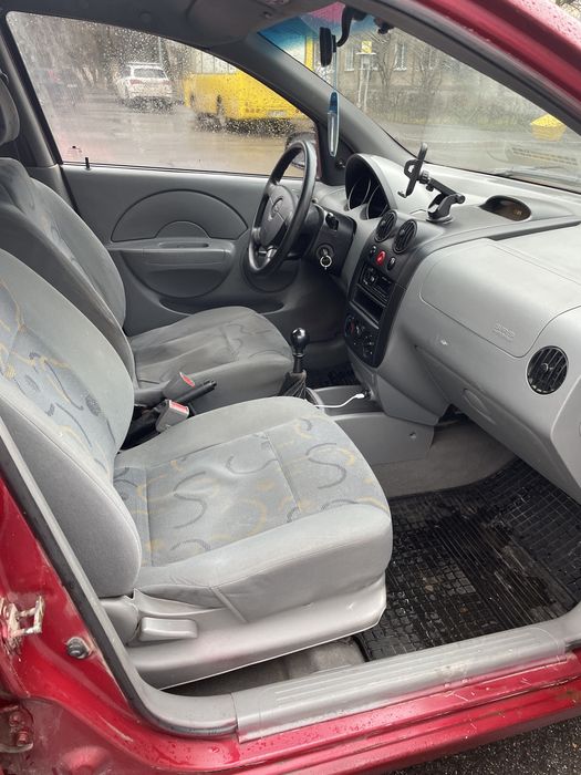 Продам автомобіль Chevrolet aveo