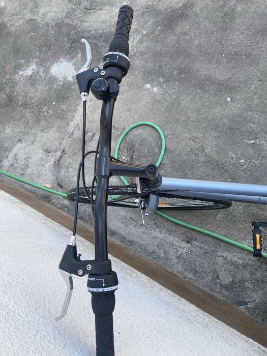 Bicicleta  em  bom estado.