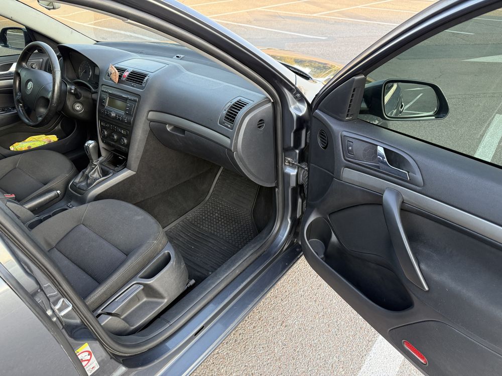 Авто Skoda Octavia A5 1.8 турбо Шкода Октавія універсал