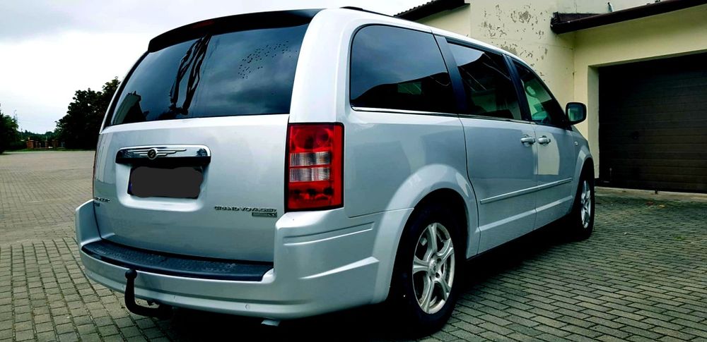 Chrysler Grand Voyager 2.8 litra diesel Automat 7 osób SALON POLSKA!