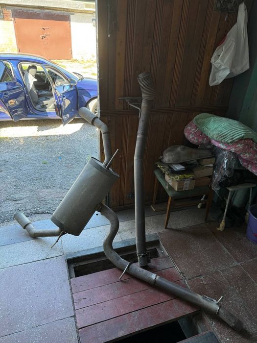 Выхлоп Audi A3(2014)Полный привод