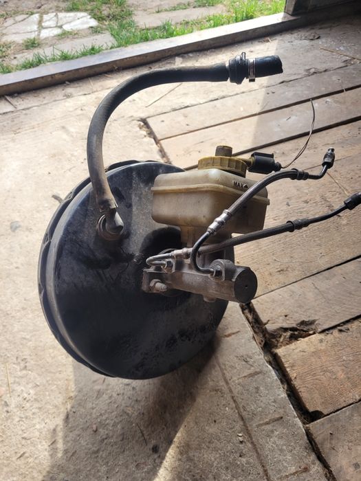 Вакуумний підсилювач гальм, блок абс на Golf 4 ,Audi, Skoda Octavia