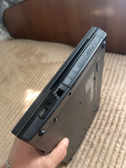 Ноутбук HP 620 в хорошому стані.
