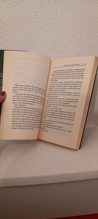 Na margem do rio Piedra em sentei e chorei