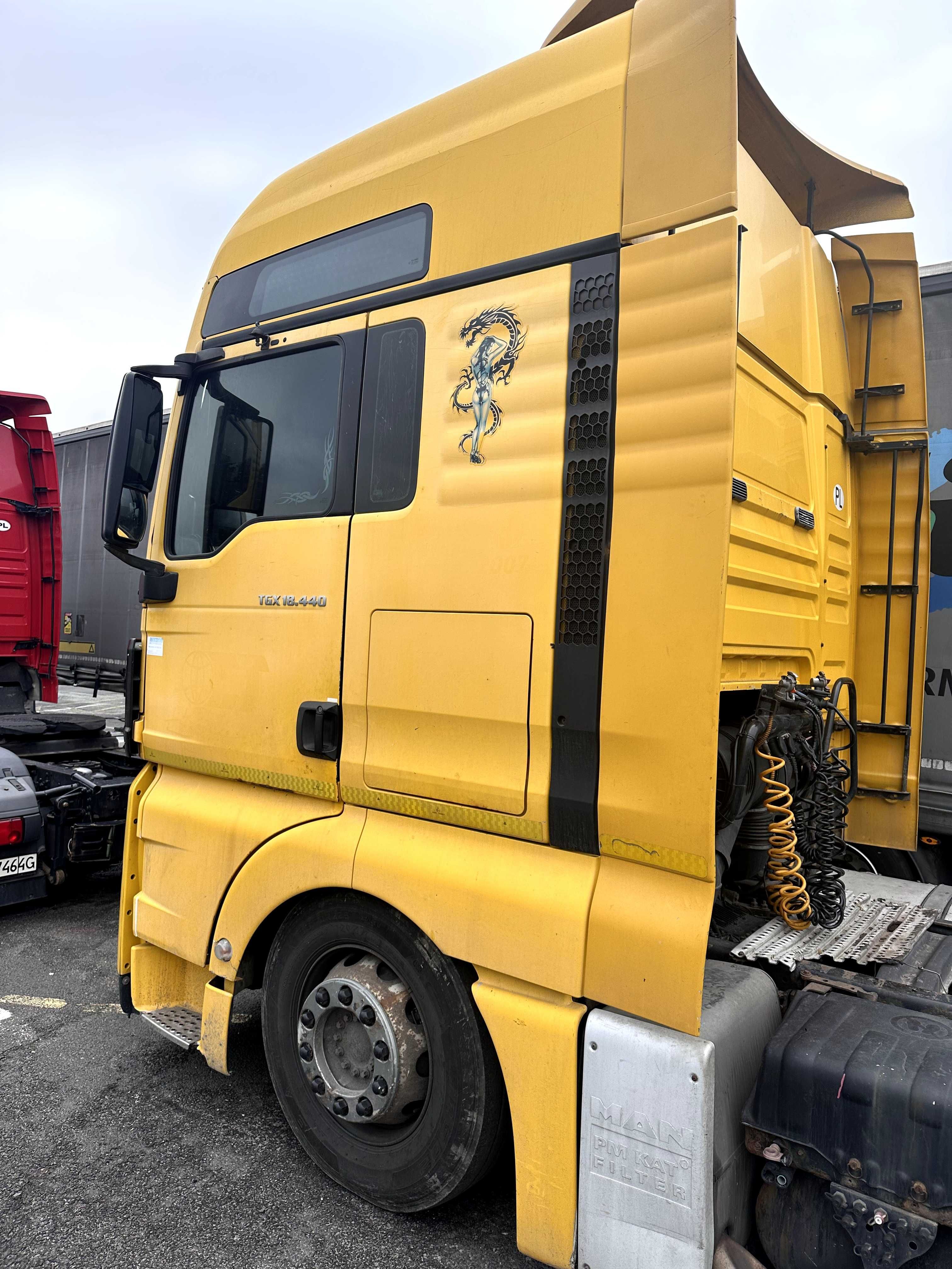 MAN TGX 18.448 4X2  5500 netto
