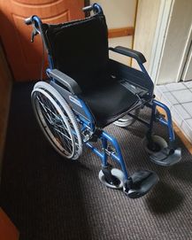 Używany wózek inwalidzki aluminiowy