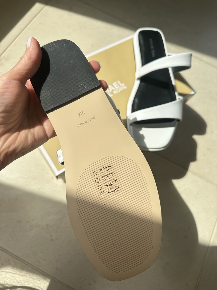 Michael kors тапки