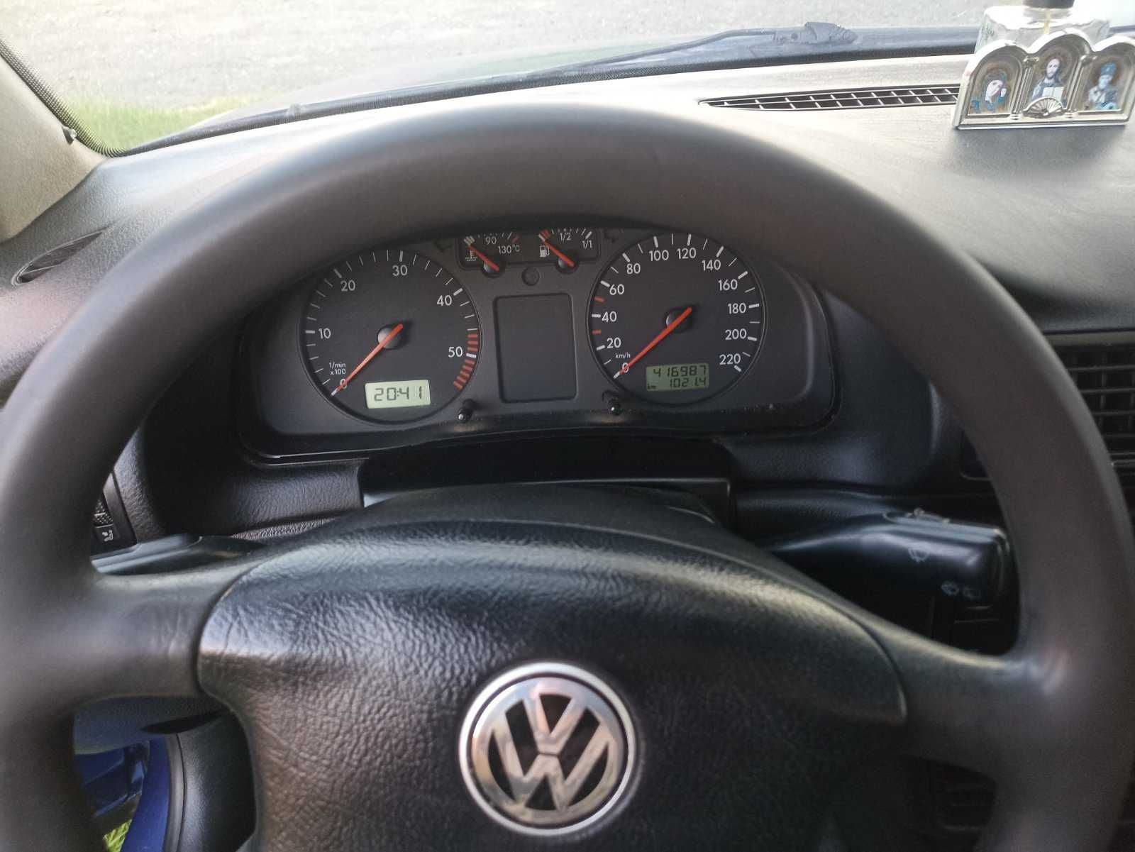 Volkswagen Passat 1999 р. B5