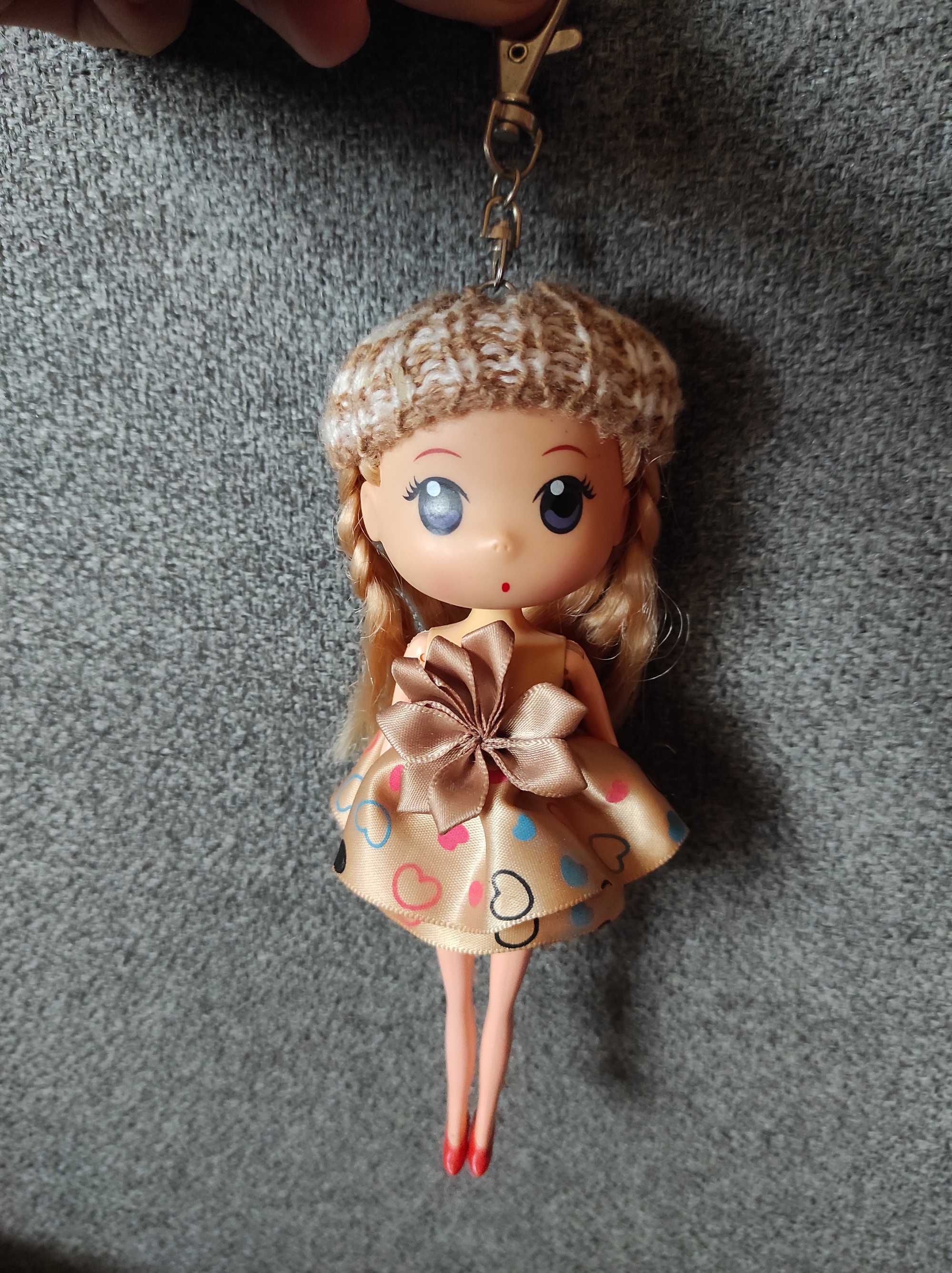 Новая красивая и оригинальная кукла подвеска брелок на рюкзак