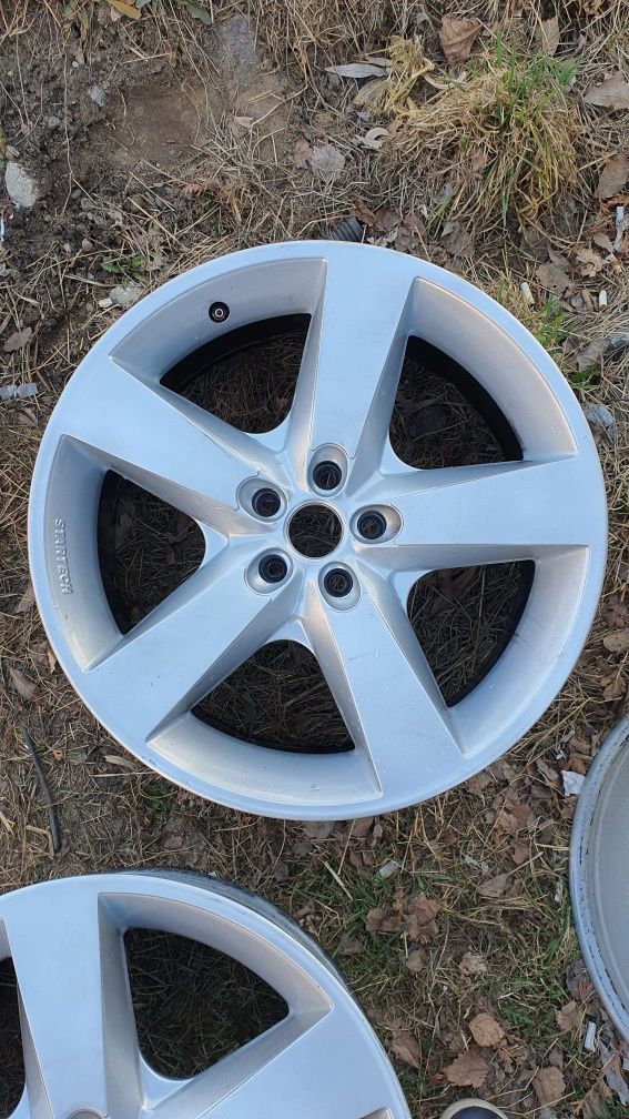 Felgi startech r20 et 38 srednica otw centr min 71.6mm