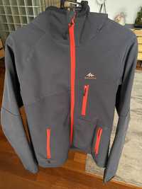 Kurtka turystyczna Softshell dla dzieci Quechua MH550 Rozm. 151-160