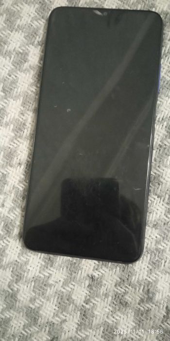 Poco m3 продам на металолом