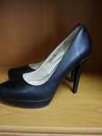 Buty Reserved rozmiar 39