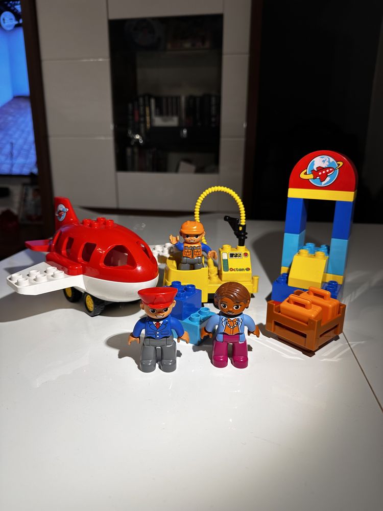 Lego duplo lotnisko 10590