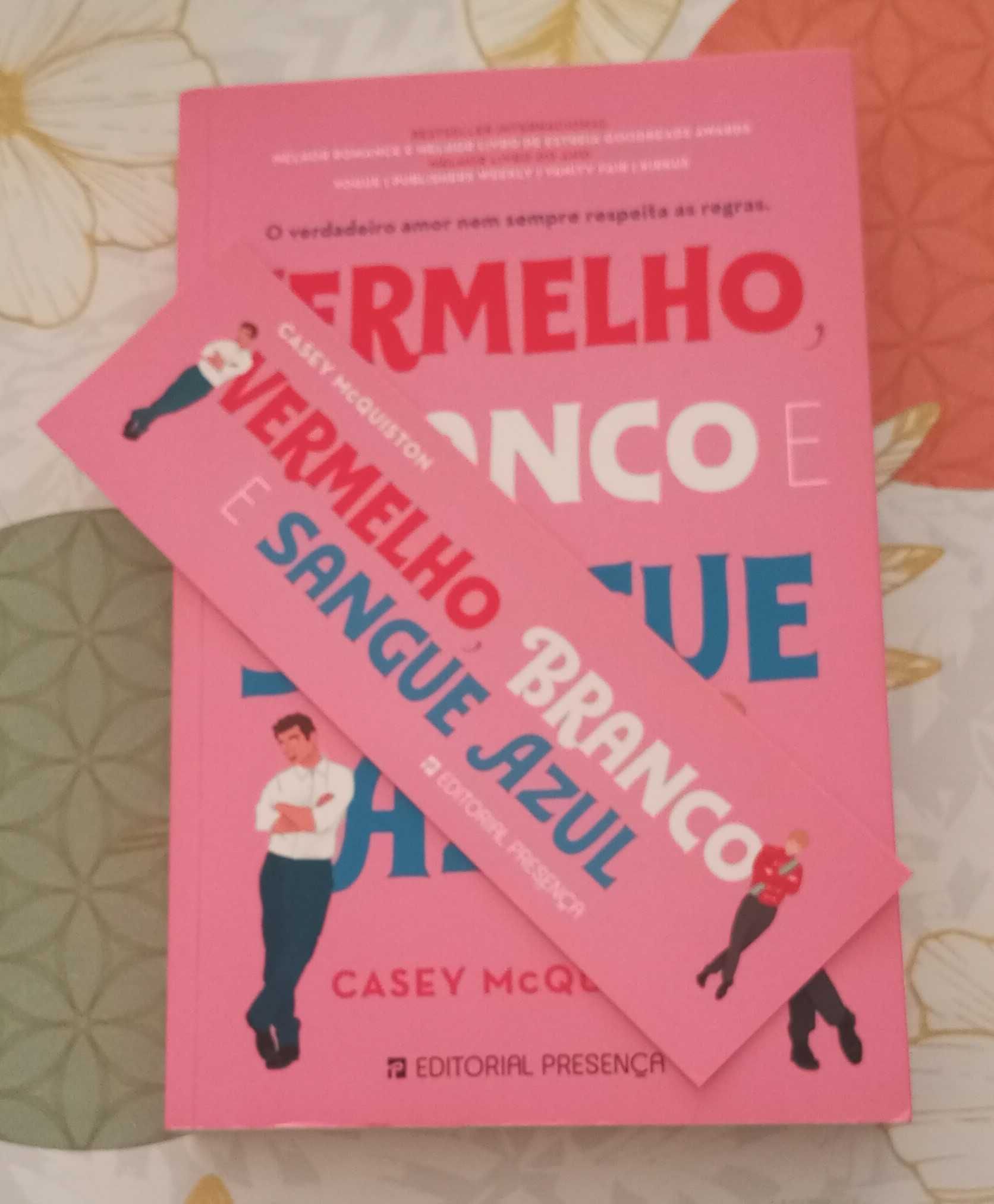 Livro "Vermelho, branco e sangue azul" de Casey McQuiston