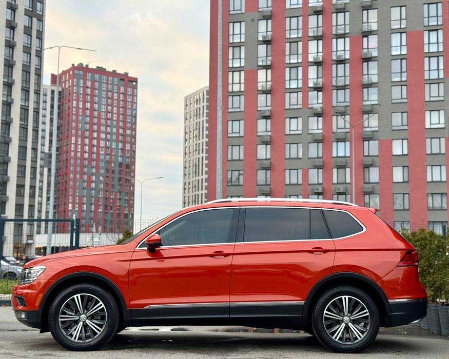 Volkswagen Tiguan SEL