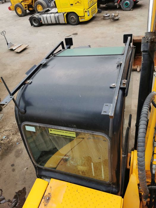 Гусеничный экскаватор JCB JS 290