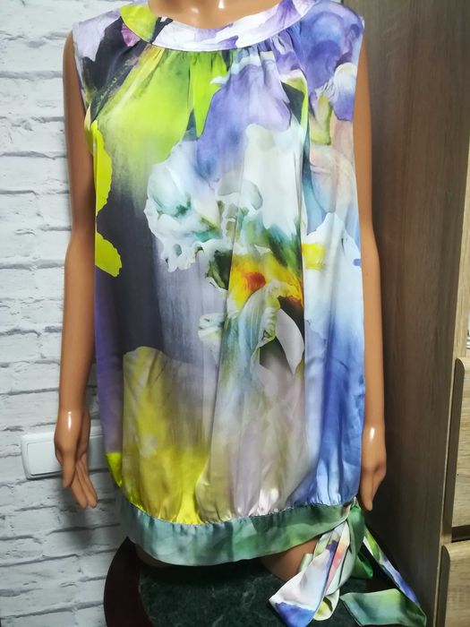 Блузки, рубашка женские, разные.