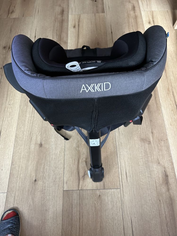 Fotelik Axkid minikid 2.0 RWF 0-25 kg