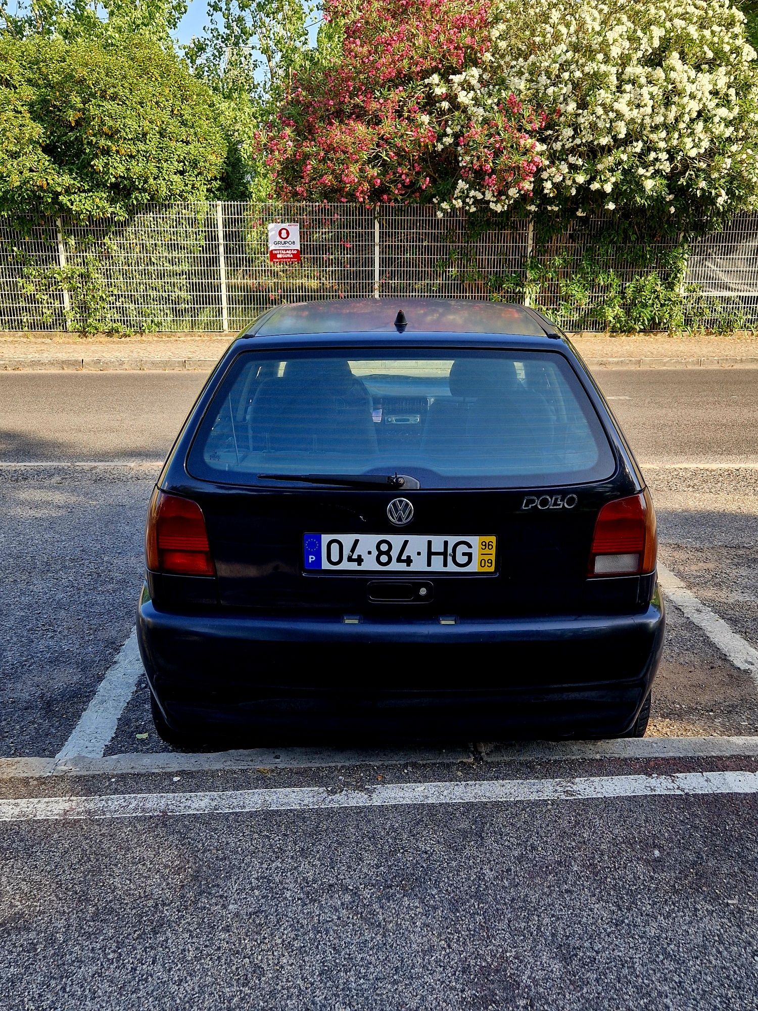 VENDO Pollo 1.0 VW ano 96