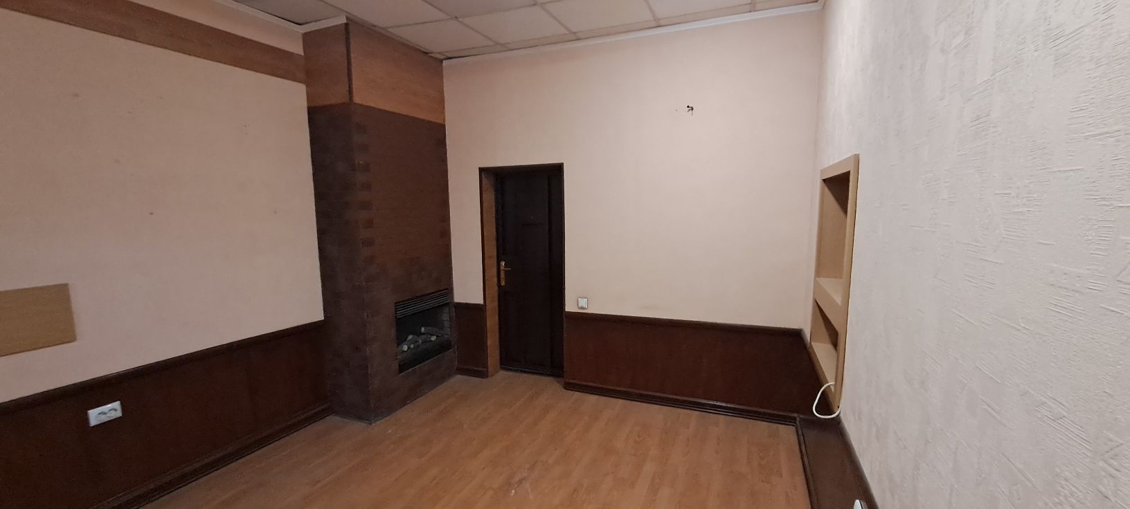 Аренда под производство,магазин ткани и фурнитуры,услуги,торговля, и.т