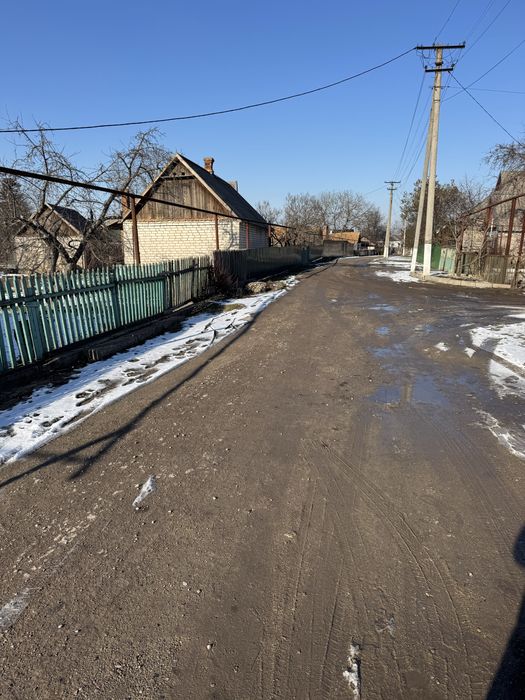 Продається будинок в селі Лозуватка .