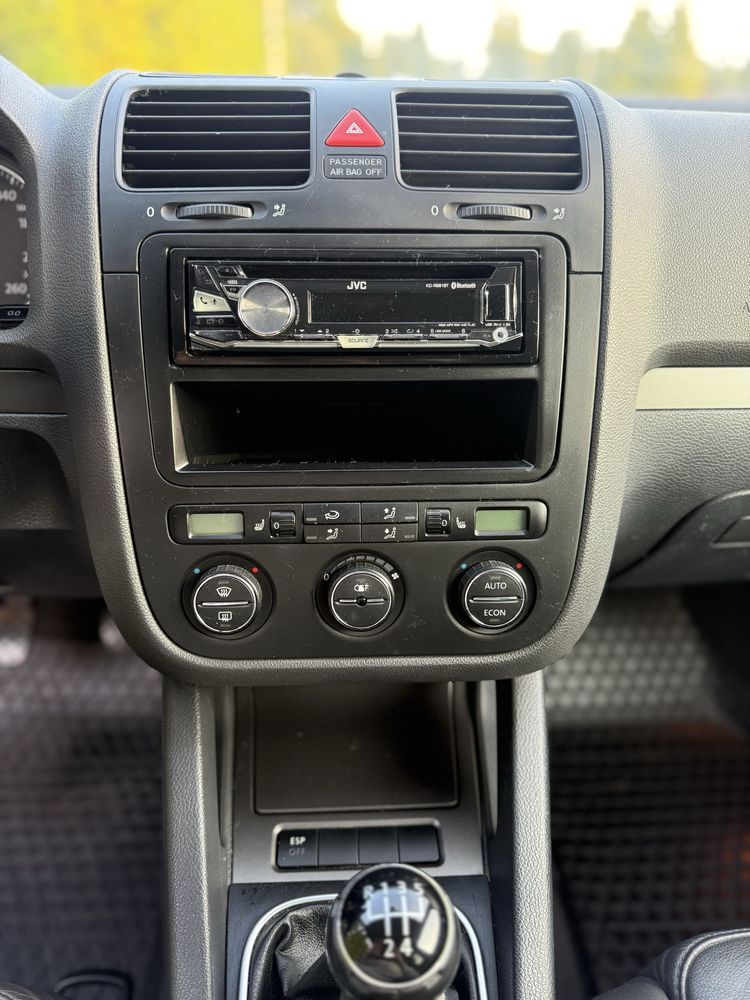 Golf 5 1.9 TDi BKC 105KM IsoFix Webasto HAK
