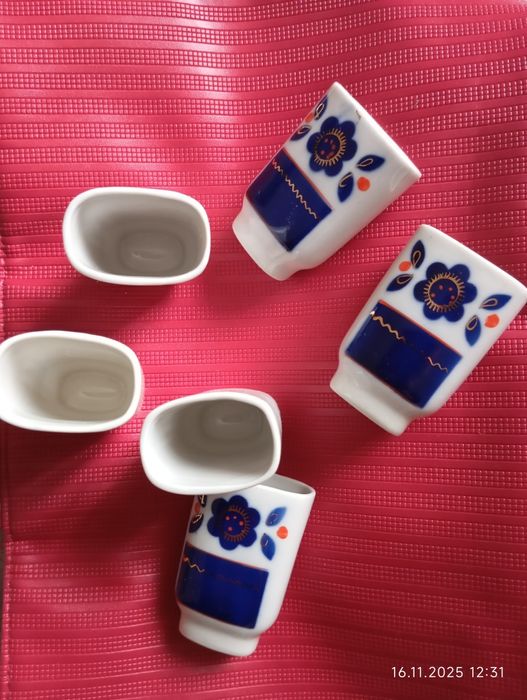 Фарфорові чарки сувенірні