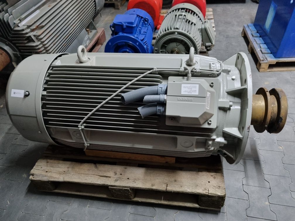 Silnik elektryczny 250kW/1480obr.