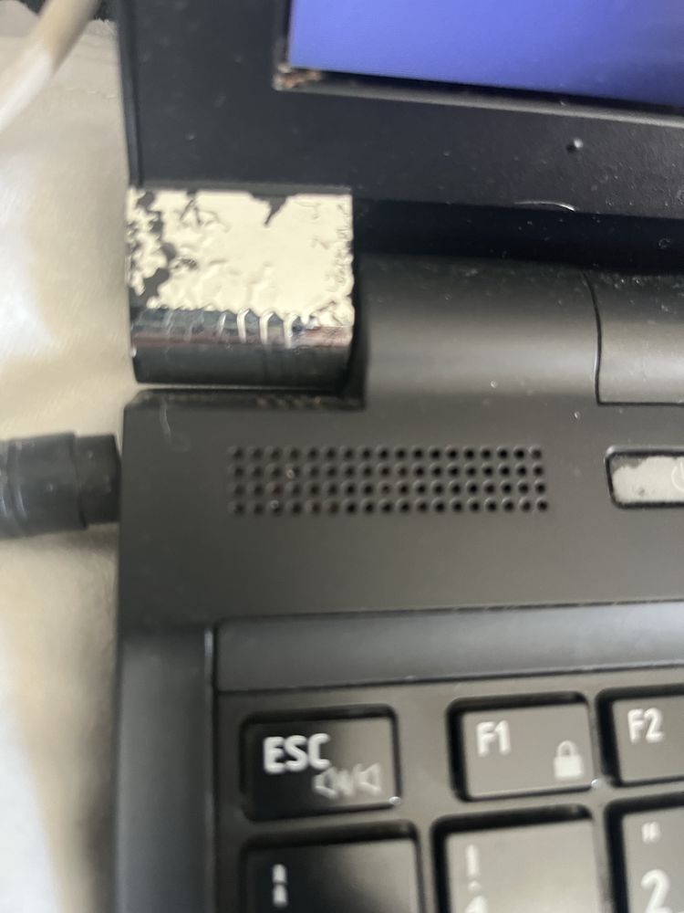 Toshiba Satellite Pro R850-160 - Portátil Profissional Otimizado