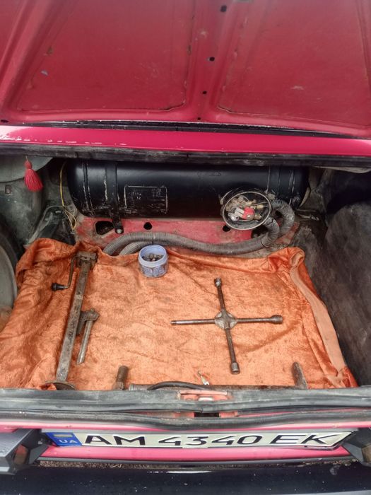 Продам ВАЗ 2106 сів поїхав