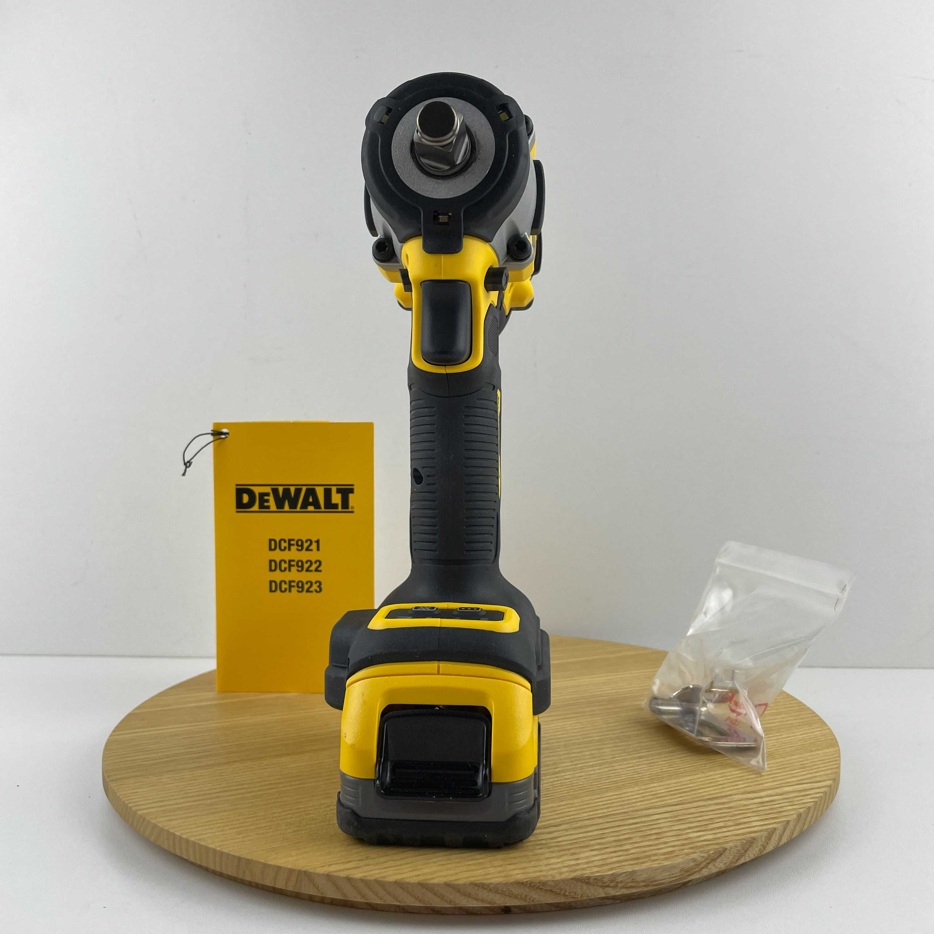 Гайковерт Dewalt DCF921 18/20 V