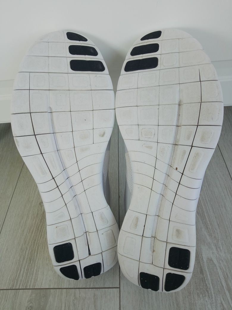 Nike Free Socfly White Sneakersy buty sportowe Streetwear Blockcore 45