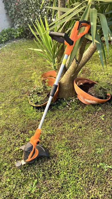 Aparador de relva 550w