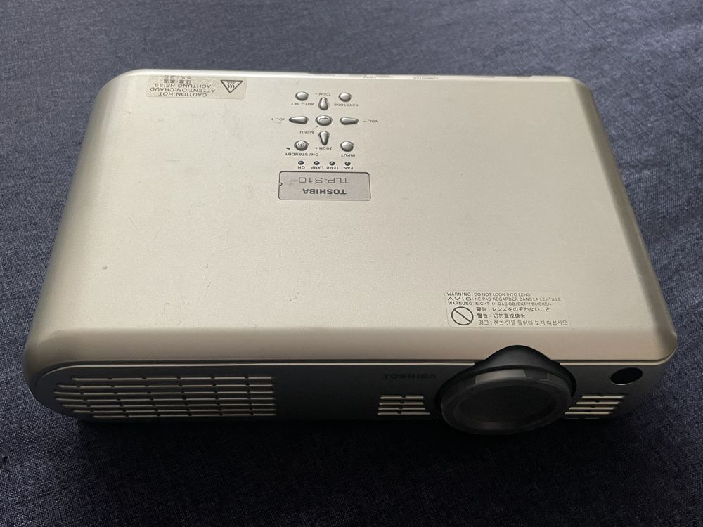 Проектор Toshiba TLP-S10