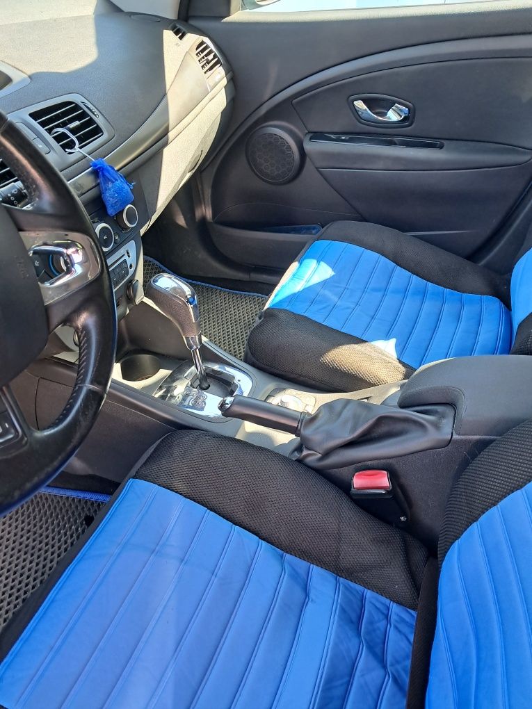 Renault Megane,  автомат 2015 року