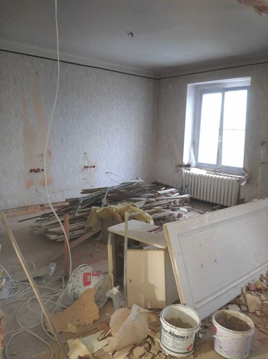 Wywóz mebli, czyszczenie mieszkań opróżnianie piwnic sprzątanie